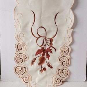 70" Fall Leafs of Brown on a Ivory Runner